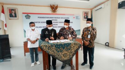 Penandatanganan Naskah Kerjasama Antara Kementerian Agama Kabupaten Batang dengan Palang Merah Indonesia Kabupaten Batang, 13/4/2022.