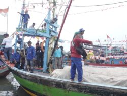 Nelayan Batang Kembali Gelar Pesta Nyadran