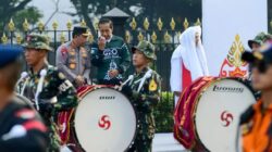 Presiden Jokowi Lepas Kirab Merah Putih