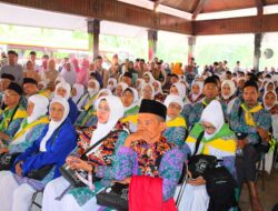 Pelepasan Calon Jamaah Haji Kabupaten Pekalongan Kloter 39