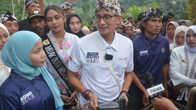 Menteri Sandiaga Uno Kunjungi Desa Wisata Besani